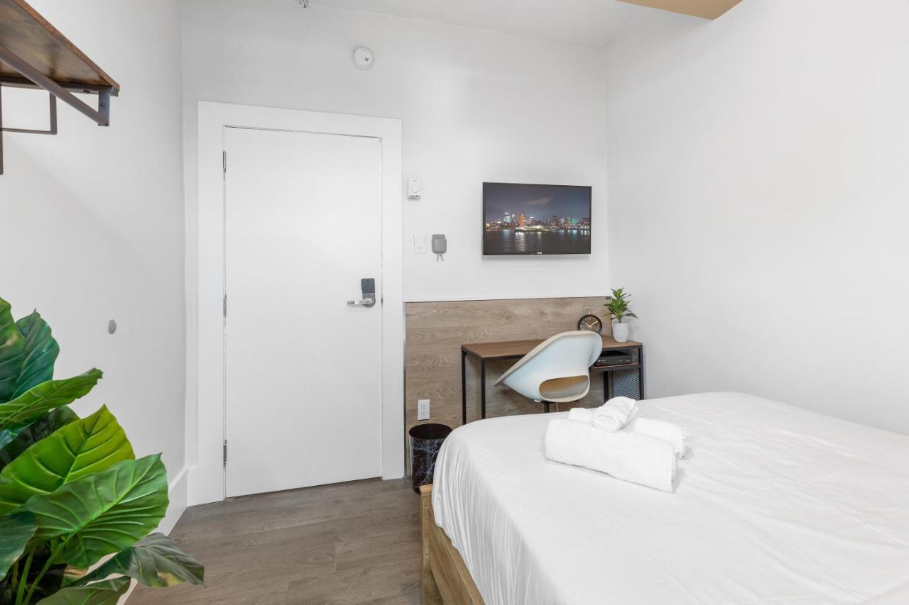 מונטריאול Le Sand & Stone Hotel מראה חיצוני תמונה
